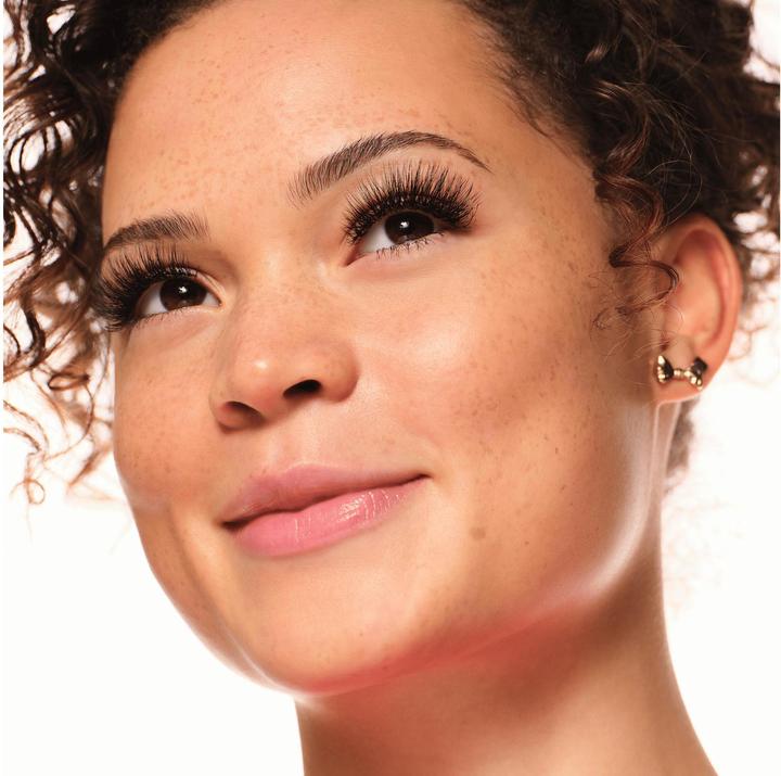 Actual product image essence what the FAKE! false lashes (Artificial eyelashes)