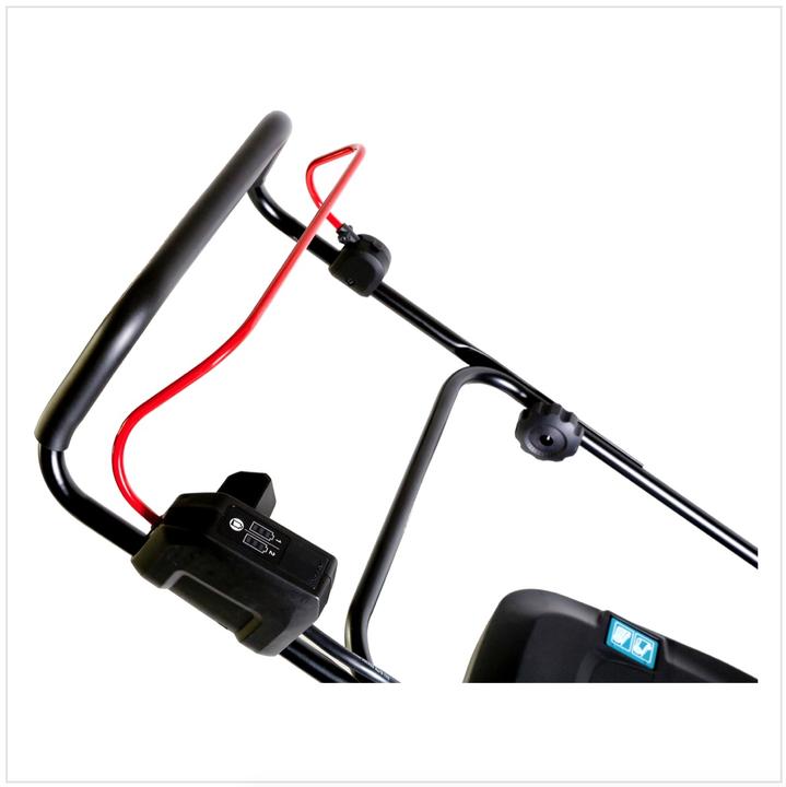 Actual product image Makita DLM431PT2 (Rechargeable battery operated)