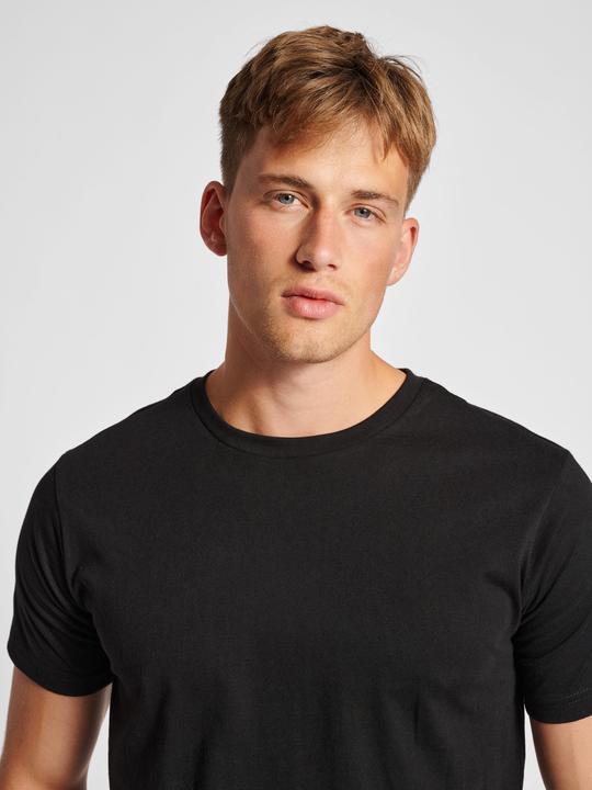 Image du produit hummel Hmlred Basic T-Shirt S/S (3XL)