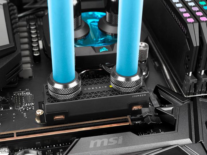 Image du produit Corsair MP600 PRO Hydro X Edition (2000 Go, M.2 2280)