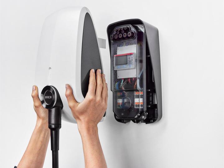 Image du produit EVBox Elvi (Type 2, 11 kW, 16 A, Câblé en dur)