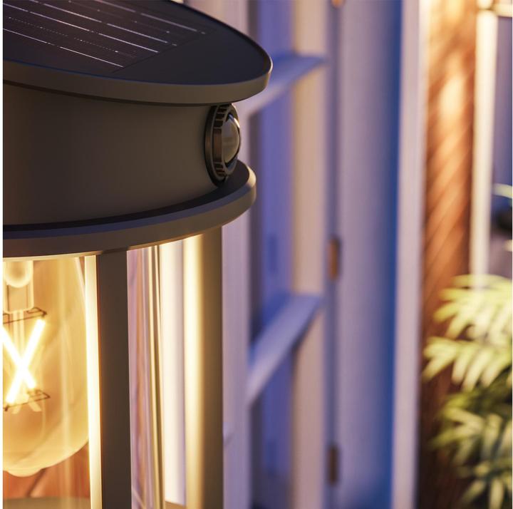 Produktbild Philips Lighting Geri 929004633001 Solar-Aussenwandleuchte 3.2 W Warmweiss Schwa (470 lm, IP44)