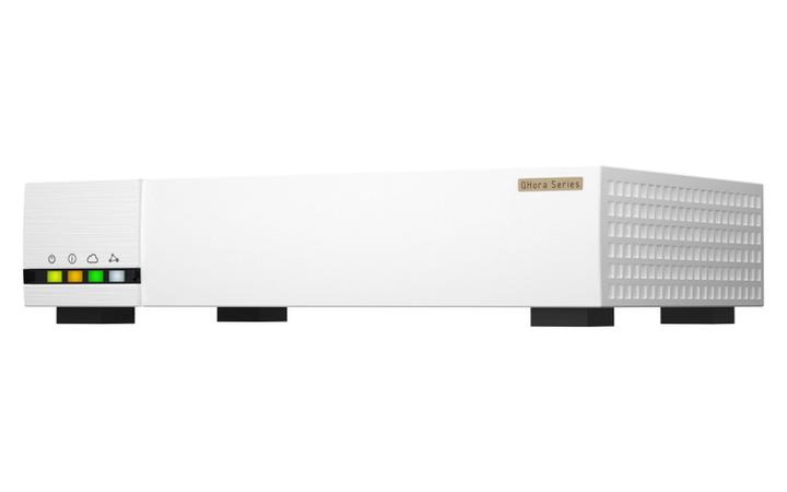 Actual product image QNAP QHora-322 QuWAN