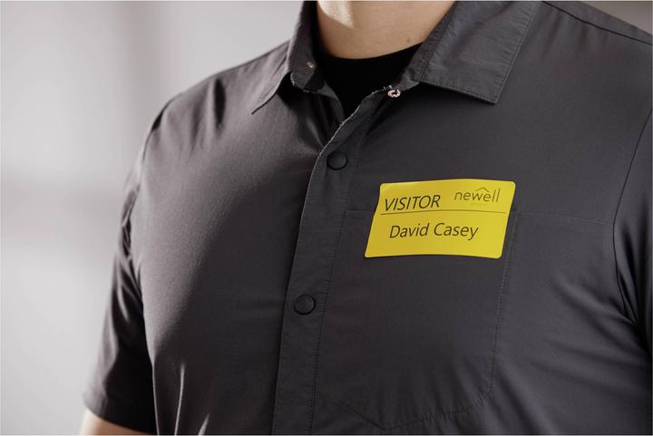 Actual product image Dymo LW shipping/name tag labels YELLOW, 220 labels
