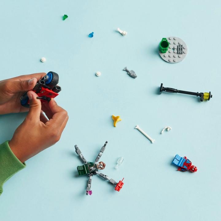 Produktbild LEGO Motorrad-Verfolgungsjagd: Spider-Man vs. Doc Ock (76275, LEGO Marvel)