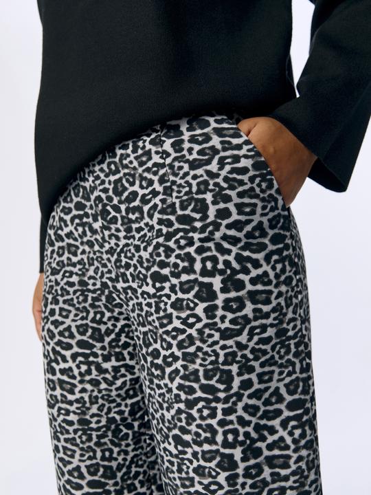 Actual product image Object Leoprint trousers with wide leg (36)