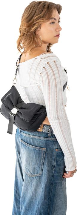 Actual product image Expatrié Bobby shoulder bag