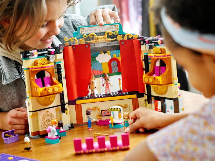 Produktbild LEGO Andreas Theaterschule (41714, LEGO Friends)