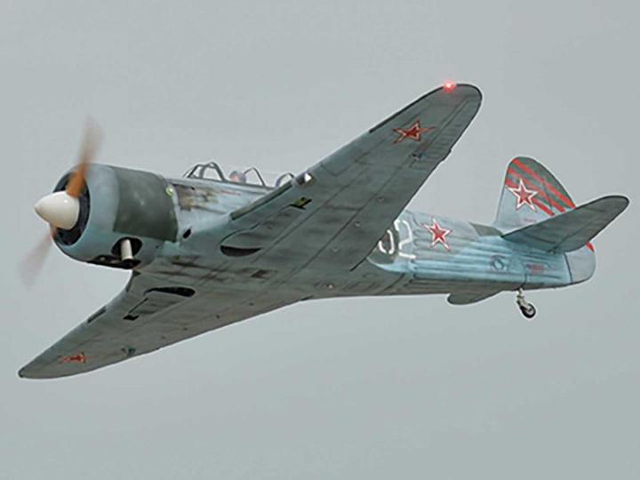 Produktbild Black Horse Yak 11 / 2350mm ARF Warbird mit elektrischem Einziehfahrwerk ( BH187 ) (Warbird)