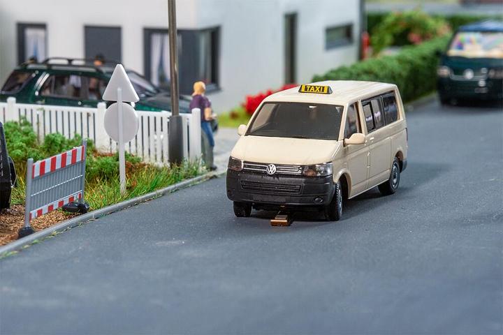 Immagine prodotto Faller VW T5 Taxi (WIKING)