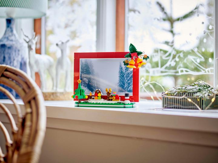 Produktbild LEGO Weihnachts-Bilderrahmen Limited Edition (40702, LEGO DC)