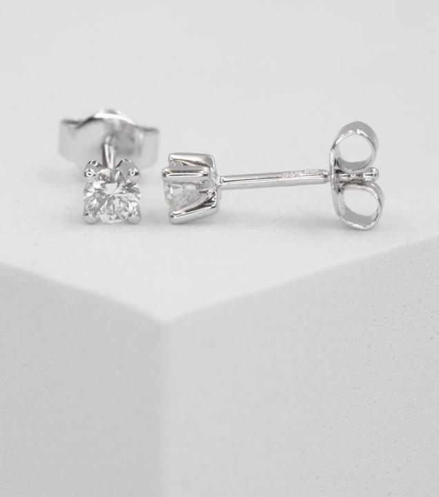 Actual product image Muau Stud earrings (White gold 750)