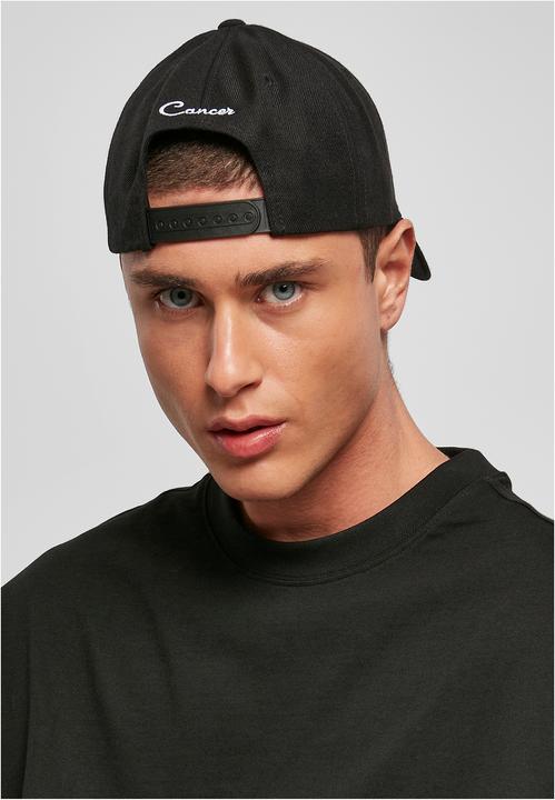 Produktbild Mister Tee Zodiac YP Classics 5-Panel Premium Curved Visor Snapback Cap (One Size)