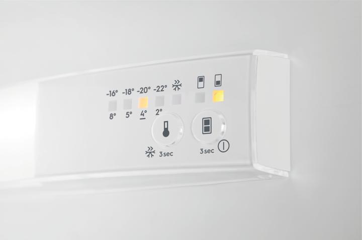 Actual product image AEG AIK2650R (262 l)