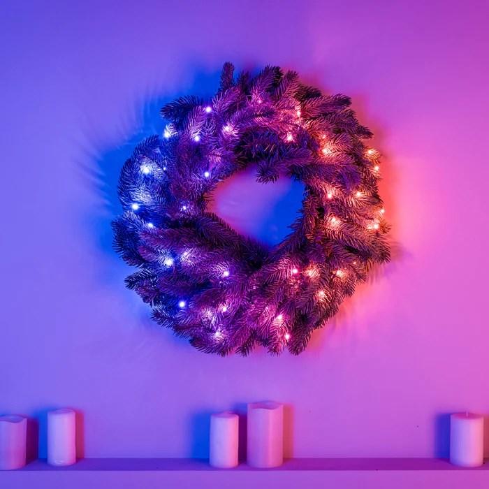 Produktbild Twinkly Wstępnie oświetlony wieniec – 50 RGB LED Regal 24 zielony przewód typ wtyczki C (0.13 m)