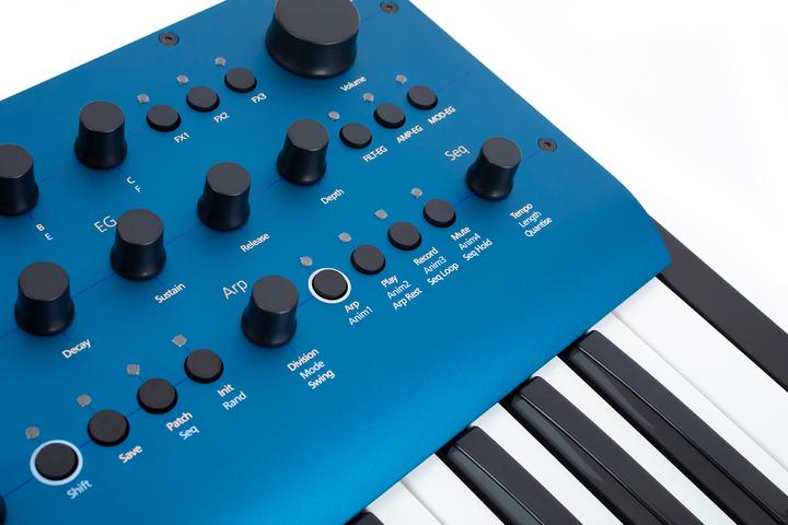 Produktbild Modal Electronics Cobalt8