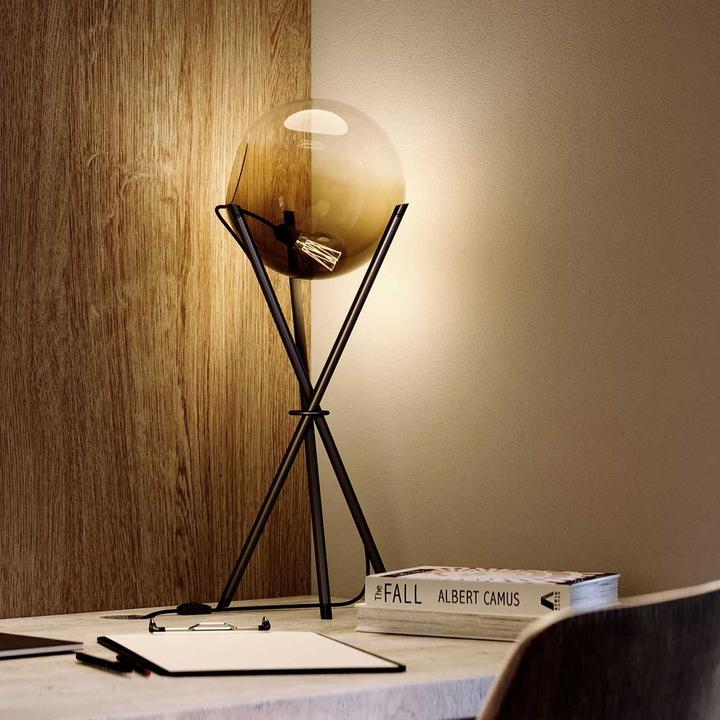 Immagine prodotto s.luce Lampada da tavolo Orb in vetro treppiede 20cm (E27)