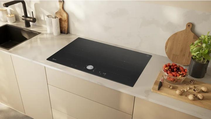Produktbild Neff N 90, Induktionskochfeld, 80 cm, Schwarz, flächenbündig (integriert), T68PTY4L0