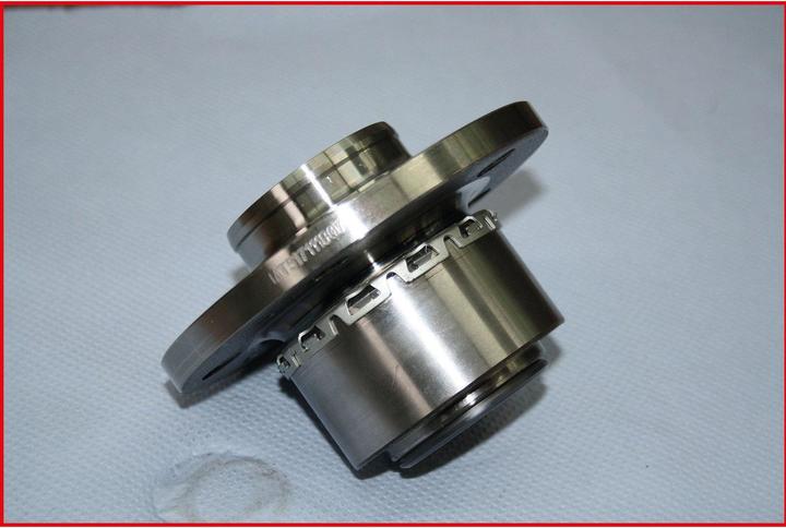 Immagine prodotto KS Tools Set di utensili per il montaggio dei cuscinetti ruota compatti VAG, 17 pezzi