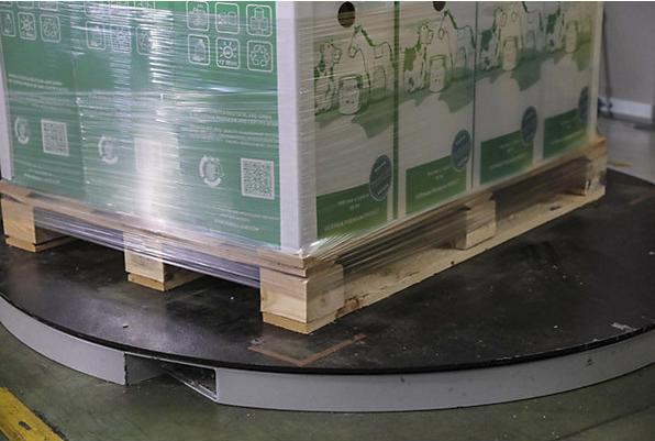 Produktbild Manu Packaging PE-Maschinenstretchfolie, B 500mm, ab 1 VE, Stärke 20 µm, VE 15 Stk, transparent (15 Stück)