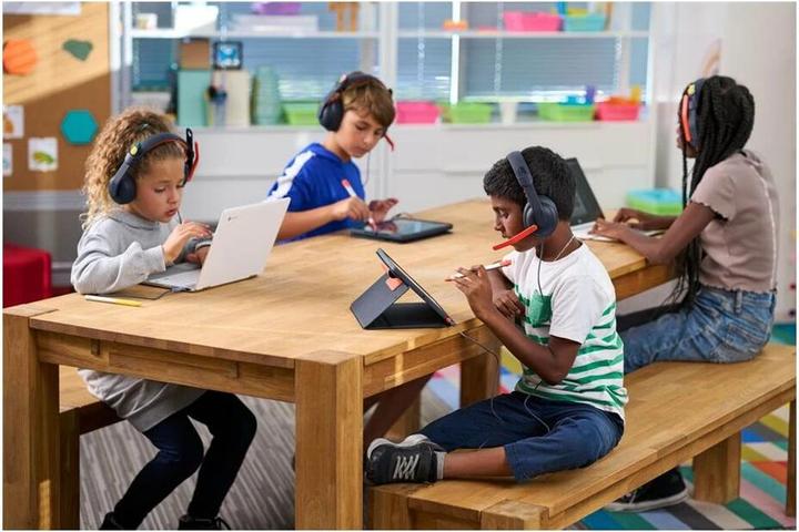 Produktbild Logitech Zone Learn - CLASSIC BLUE - WW-9006 (Kabelgebunden, USB-C)