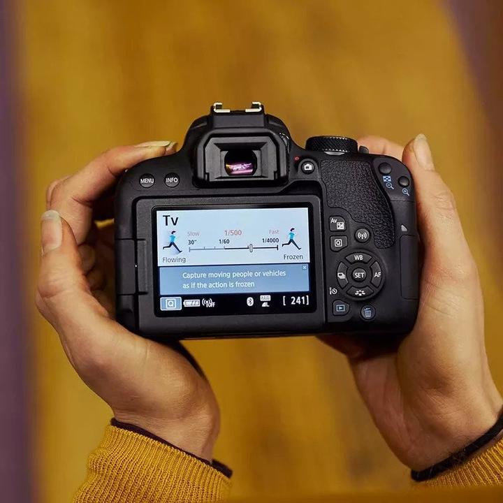 Produktbild Canon EOS 800D Body (24.20 Mpx, APS-C / DX)