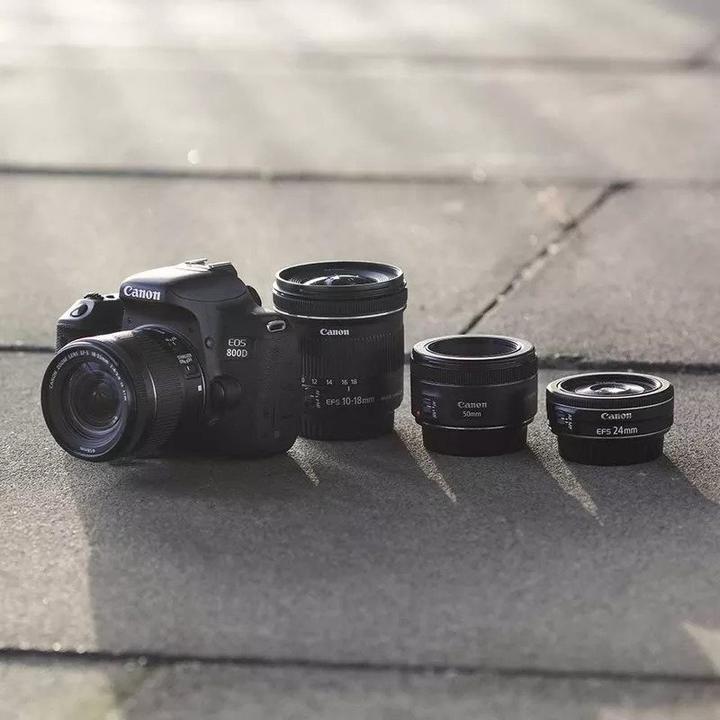 Produktbild Canon EOS 800D Body (24.20 Mpx, APS-C / DX)