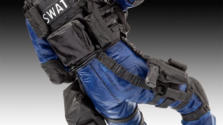 Actual product image Revell SWAT Team Leader