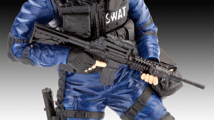 Actual product image Revell SWAT Team Leader