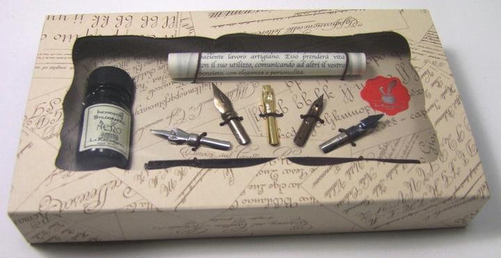Produktbild Prona Kalligraphie-Set Holzfeder/Tinte, 5 Federn (Braun, Schwarz, 5 x)