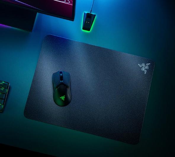 Produktbild Razer Acari (L)