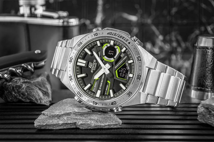 Produktbild Casio Edifice - EFV-C110D-1A3VEF (Sportuhr, Digitaluhr, Analoguhr, Lünette drehbar, Funkuhr, Schrittzähler, Taucheruhr, 47 mm)