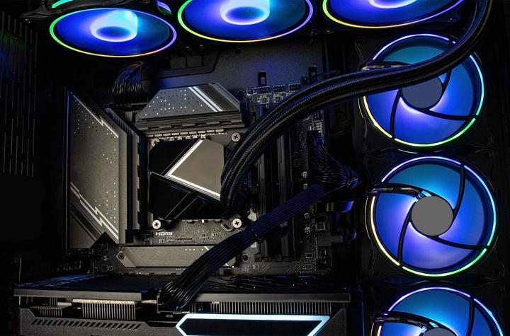 Image du produit Captiva R72-804 (AMD Ryzen 9 7950X, 64 Go, 2000 Go, Radeon RX 7900 XTX)