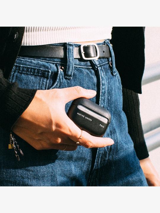 Actual product image Native Union ReClassic Case for Apple AirPods Pro 2G (Headphone sleeve)