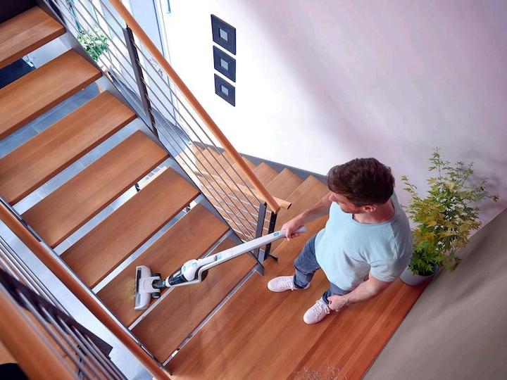 Actual product image Leifheit Rotaro PowerVac 2in1 16V