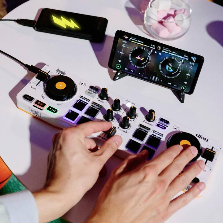 Actual product image Hercules DJ Control Mix