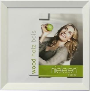 Actual product image Nielsen Essential (30 x 30 cm)