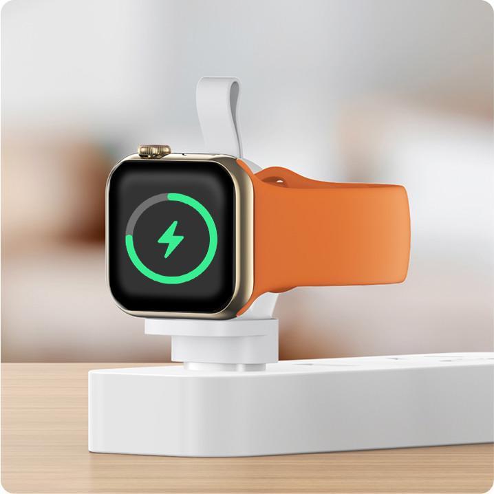 Produktbild Ugreen Magnetisches Ladegerät für Apple Watch USB MFi