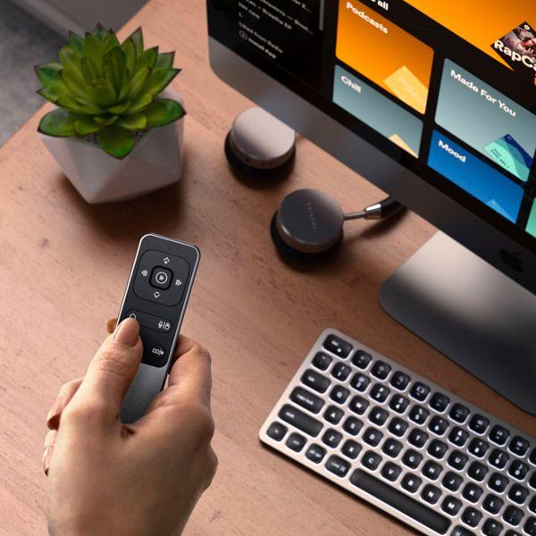 Actual product image Satechi R2 Multimedia Remote (Universal remote control, Bluetooth)