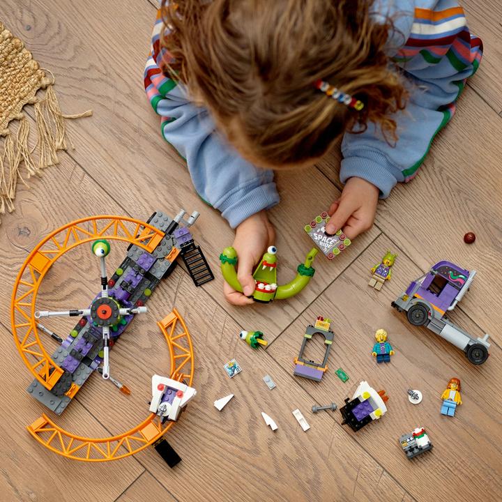 Immagine prodotto LEGO Camion con giostra spaziale (60313, LEGO City)