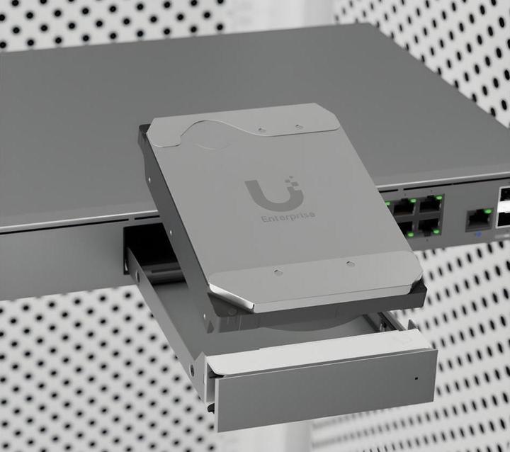 Actual product image Ubiquiti UACC-HDD-E-16TB (16 TB, 3.5")