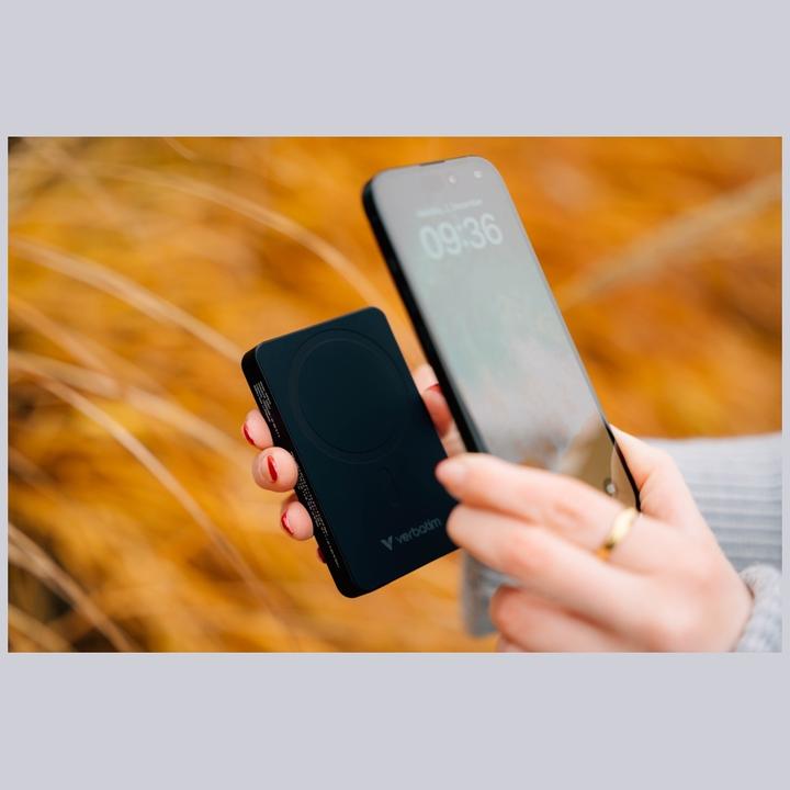 Immagine prodotto Verbatim Charge 'n' Go Essentials Power Bank Magnetic Wireless 10000mAh Black (10000 mAh, 20 W, 37 Wh)