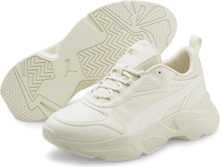 Actual product image Puma Cassia SL (39)