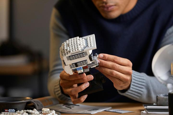 Actual product image LEGO Scout Trooper Helmet (75305, LEGO Star Wars)