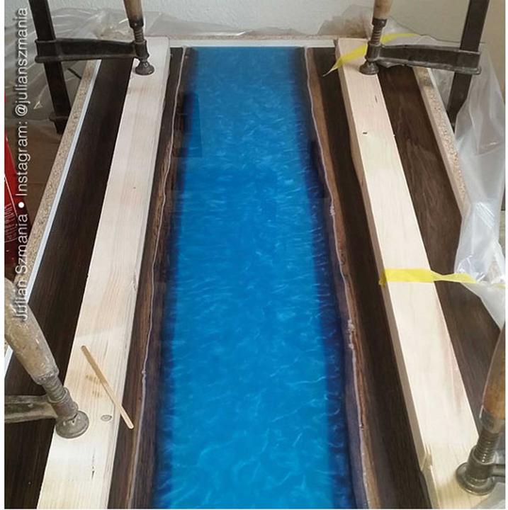 Produktbild R&G epoxid-giessharz (wasserklar) + härter w300, packung/ 1,35 kg