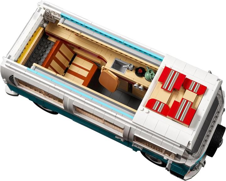 Actual product image LEGO Volkswagen T2 Camping Bus (10279, LEGO Creator Expert, LEGO Rare Sets)