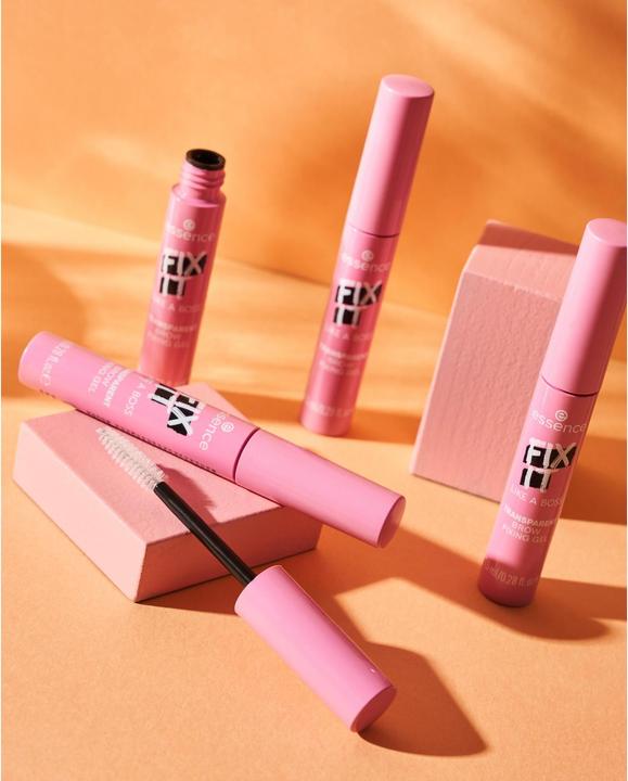 Image du produit essence Fix It Like A Boss Brow Fixing Gel (Transparent)
