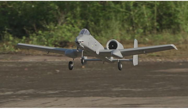 Produktbild Amewi A10 Thunderbolt II (Motorflugzeug)