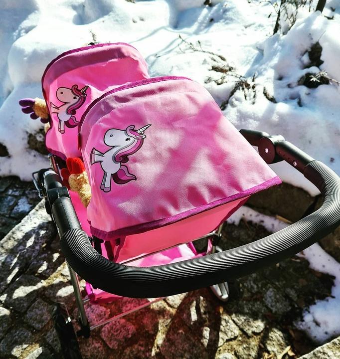 Actual product image Knorrtoys Zwillingspuppenwagen Milo - UMA. Das Einhorn