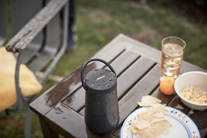 Produktbild Bose SoundLink Revolve II (12 h, Akkubetrieb)